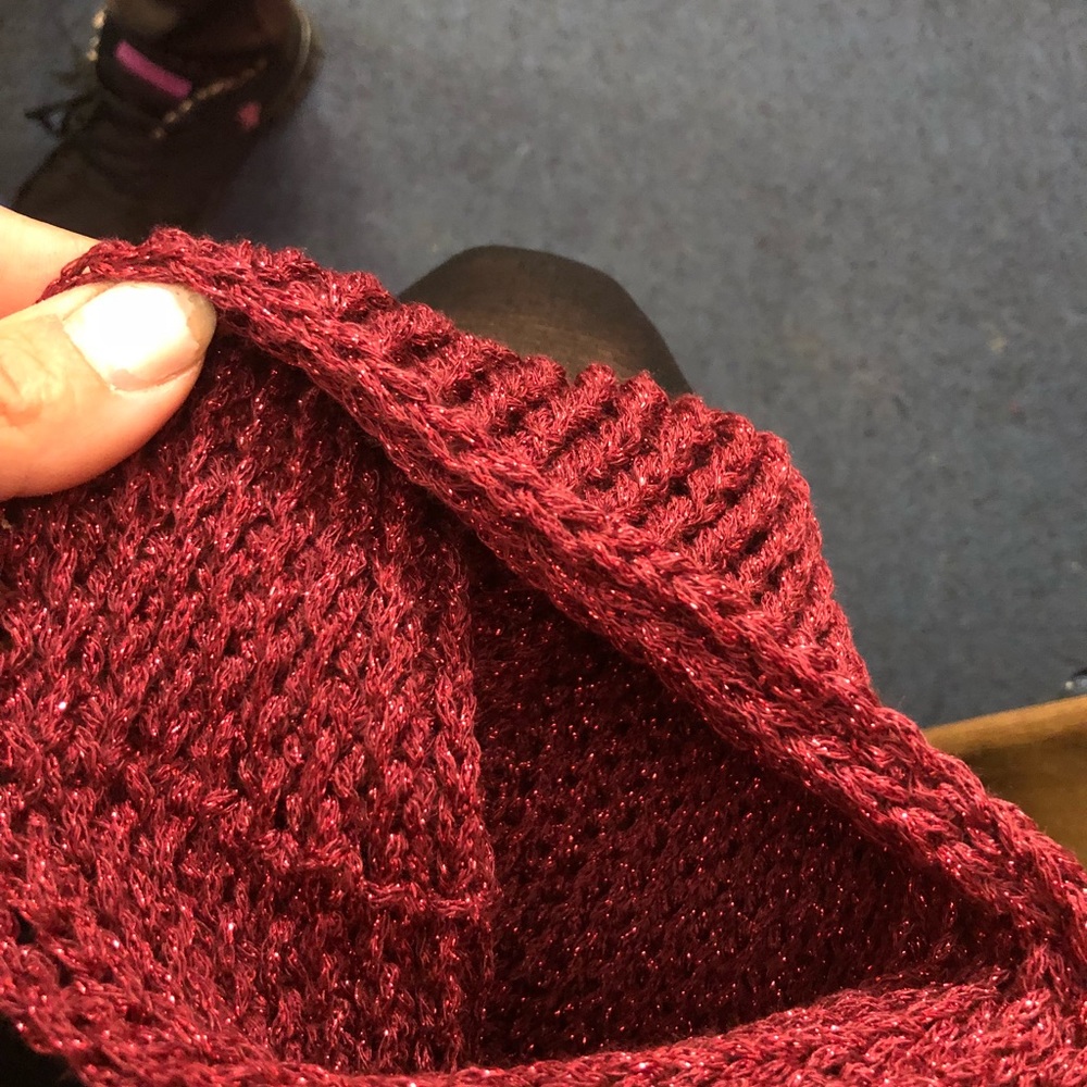 Knitted hat 🎩 - Picture 2 of 4